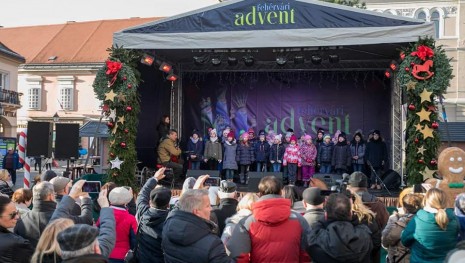 Várunk már szép karácsony!