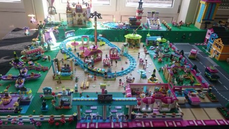 "KOCKAFESZT" Mini a Comeniusban!